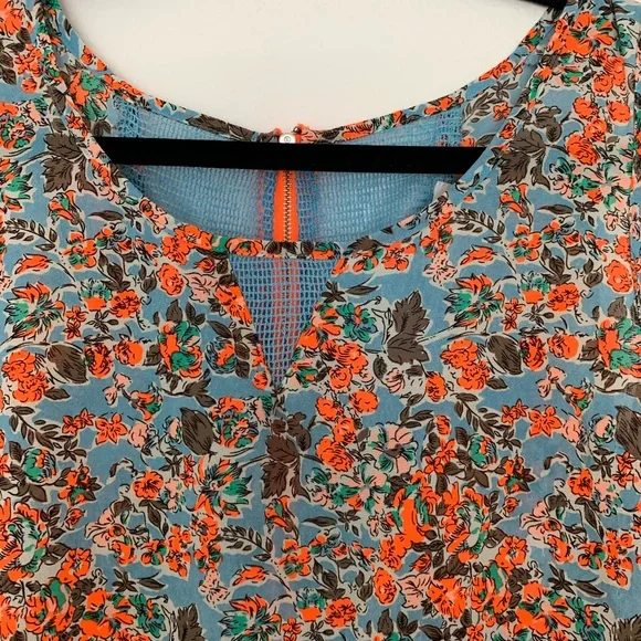 Mine Neon Lightweight Floral Contrast Zipper Tank - Picture 4 of 7